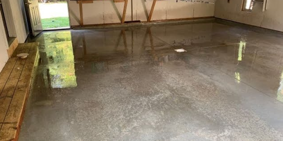 How to Know If Concrete is Still Wet